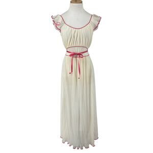 Vintage 60s Vanity Fair Night Gown Pleated Long Size 38 Ruffle Sleeve Coquette